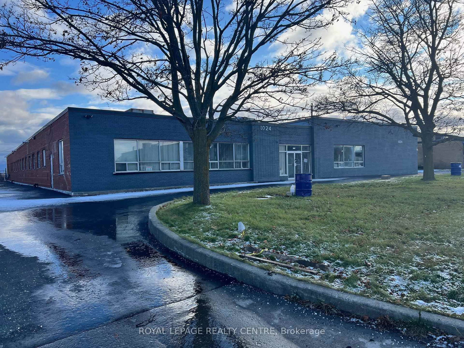 1024 Rangeview Road - Photo 2