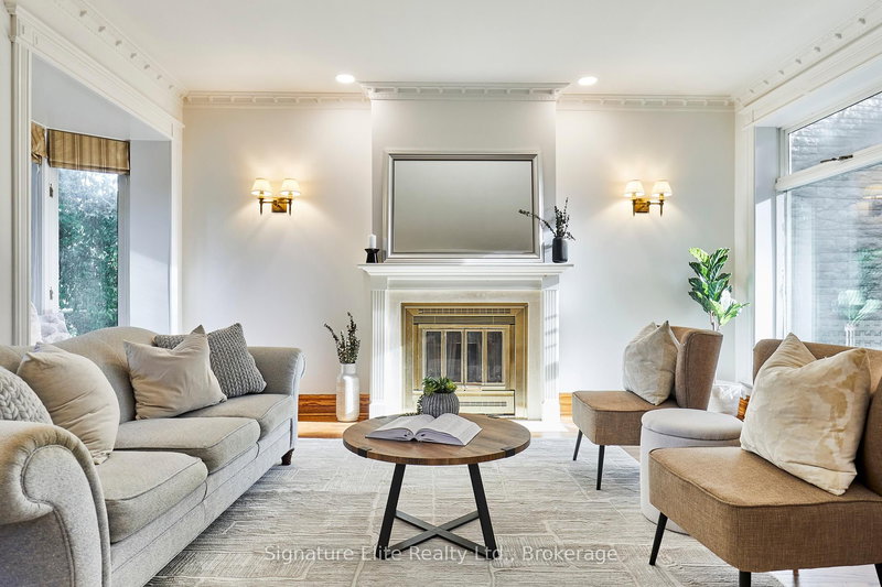 4 Baby Point Terr, Toronto, M6S 4S4 | Image 3