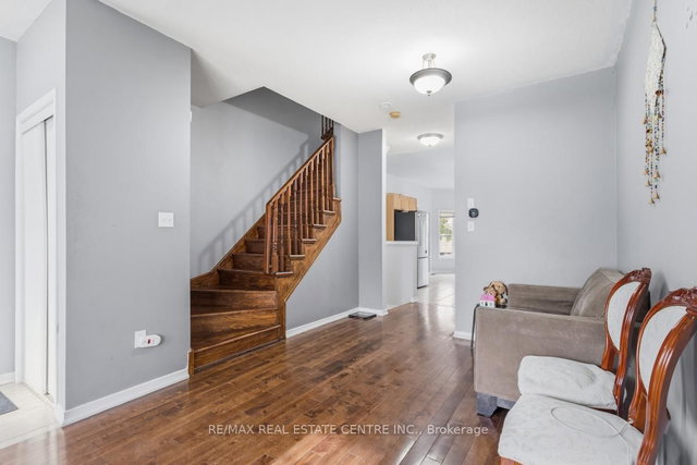 13 Milkweed Crescent