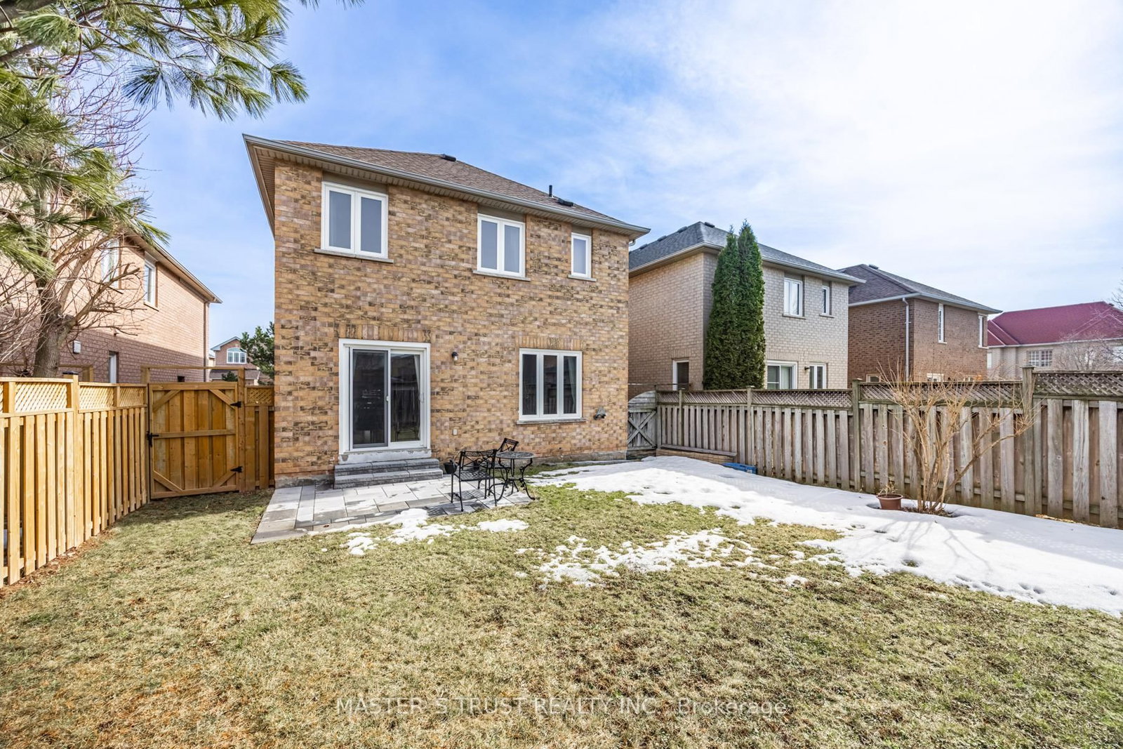 Listing Image 44