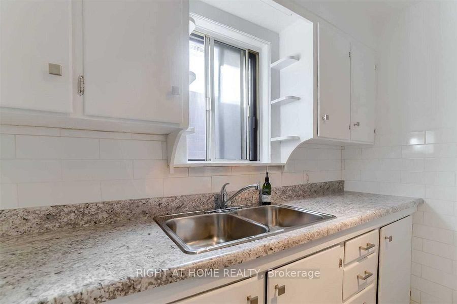 Semi-Detached House for lease at 3-69 Third Street, Toronto, Ontario, M8V 2X7 - New Toronto - MLS: W12426201