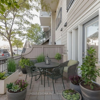5035 Oscar Peterson Mississauga,ON L5M 0P4 — Photo 1