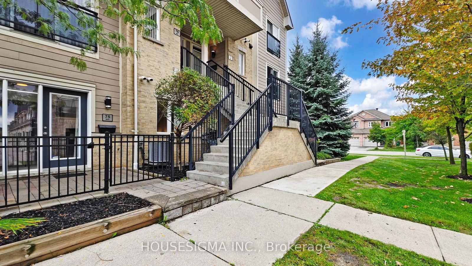 5035 Oscar Peterson Mississauga,ON L5M 0P4 — Photo 4