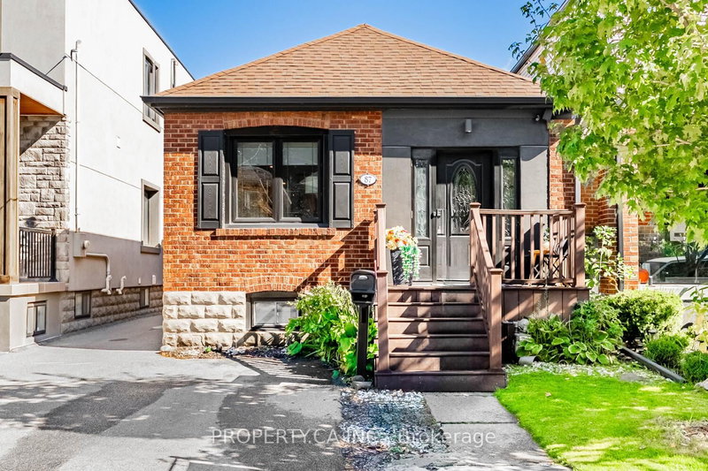 87 Fourth St, Toronto, M8V 2Y4 | Image 2