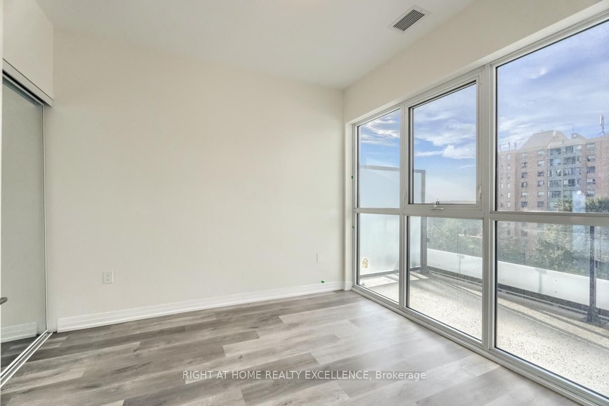 15 Watergarden Drive, Unit 413 - Photo 32