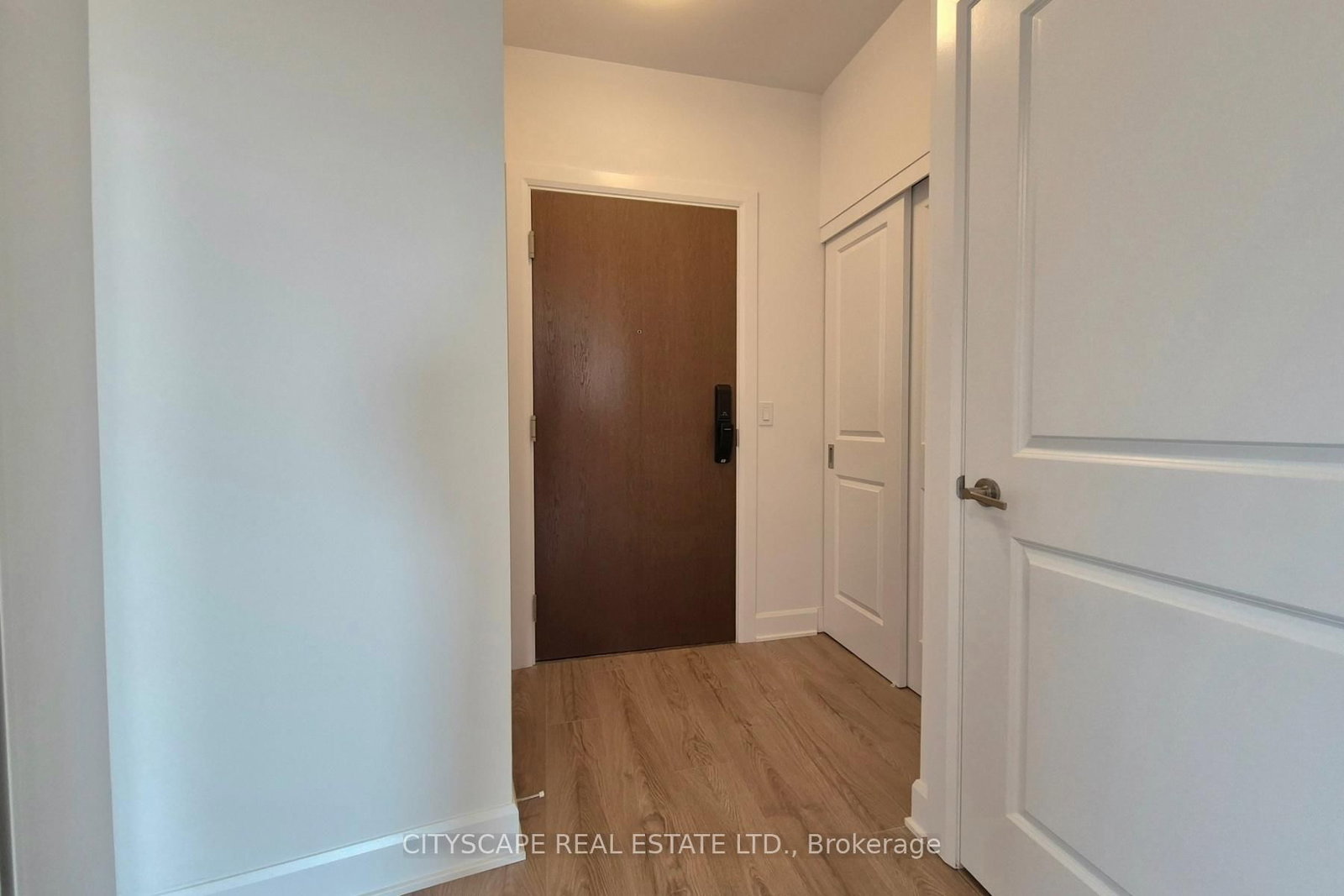 3240 William Coltson Avenue, Unit 909 - Photo 10