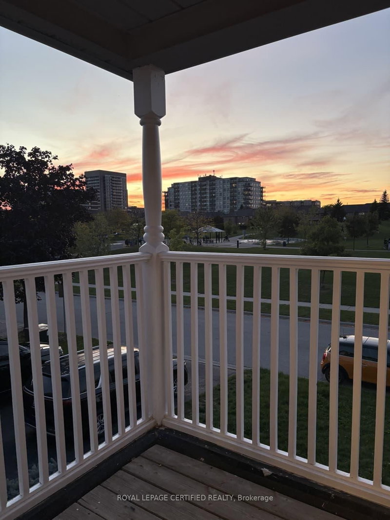 5126 Des Jardines Dr, Burlington, L7L 6L7 | Image 2