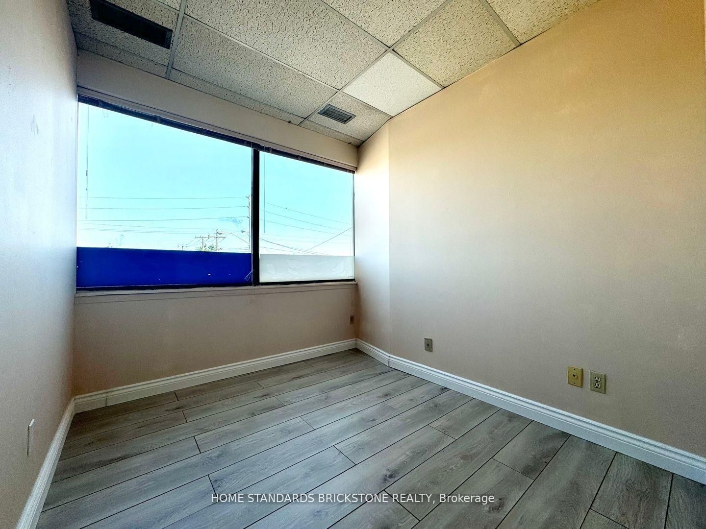 1680 Jane Street, Unit 203 - Photo 5