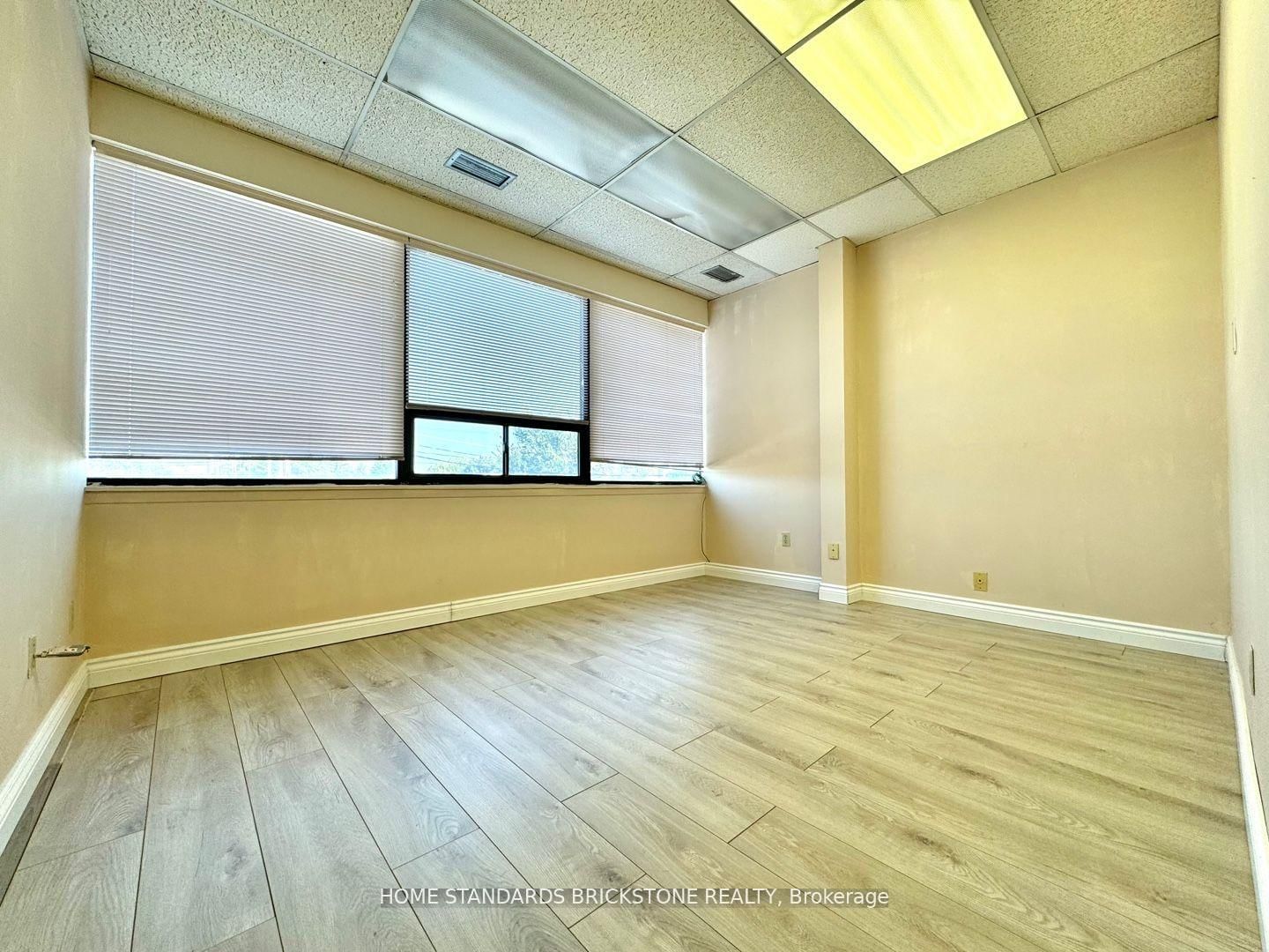 1680 Jane Street, Unit 202 - Photo 4