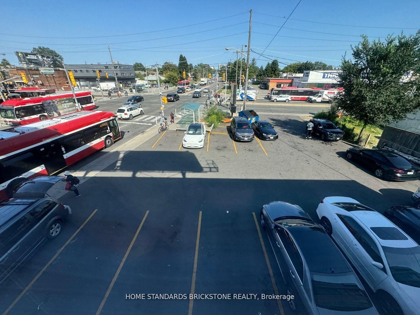 1680 Jane Street, Unit 202 - Photo 5