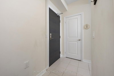 2375 Bronte Oakville,ON L6M 4J2 — Photo 4