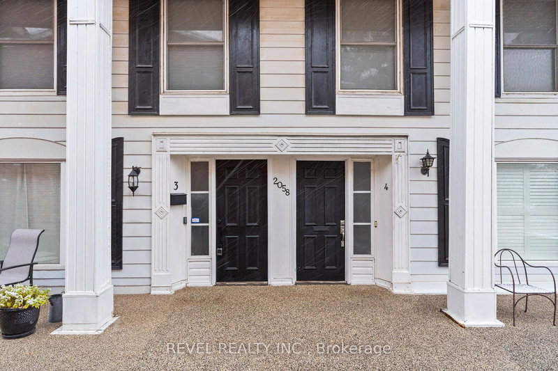 3 - 2058 Brant St, Burlington, L7P 3A6 | Image 2