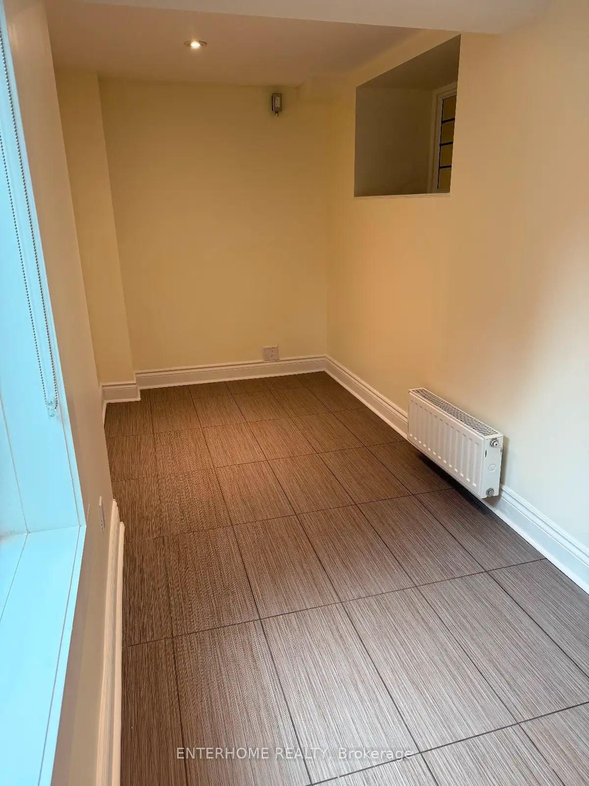 290 Roncesvalles Avenue, Unit unit b1 (basement)