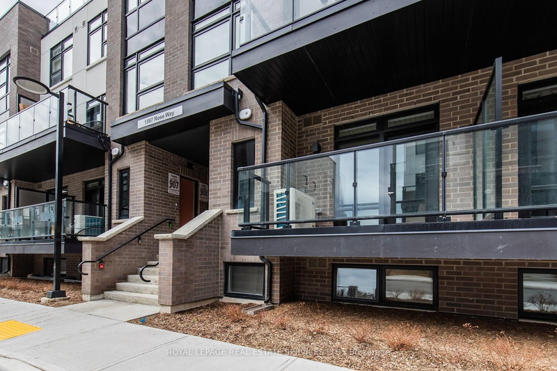 112 - 1597 Rose Way, Milton, L9E 1N4 | Image 2