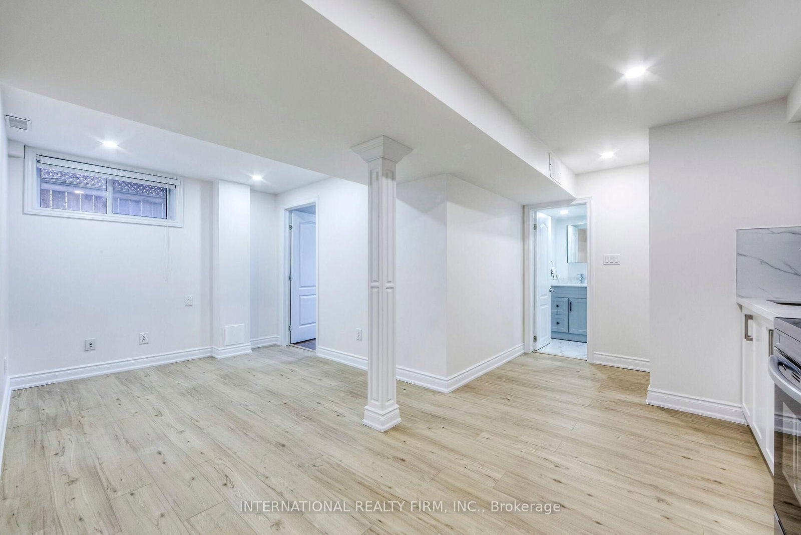 1051 Caven Street - Photo 4