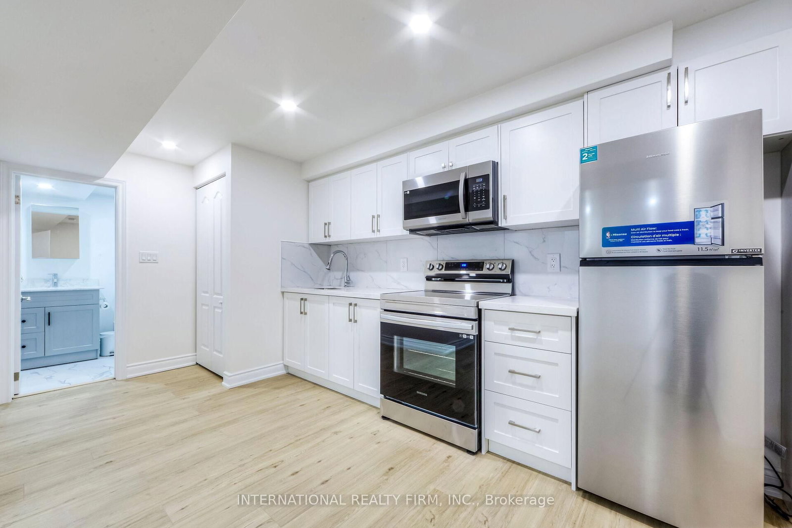 1051 Caven Street - Photo 5