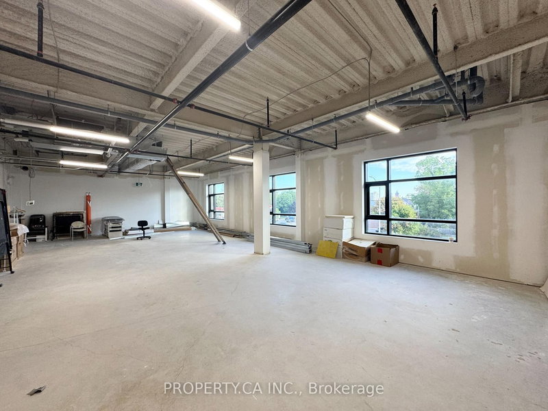 204 - 10 Bronte St S, Milton, L9T 9M2 | Image 3