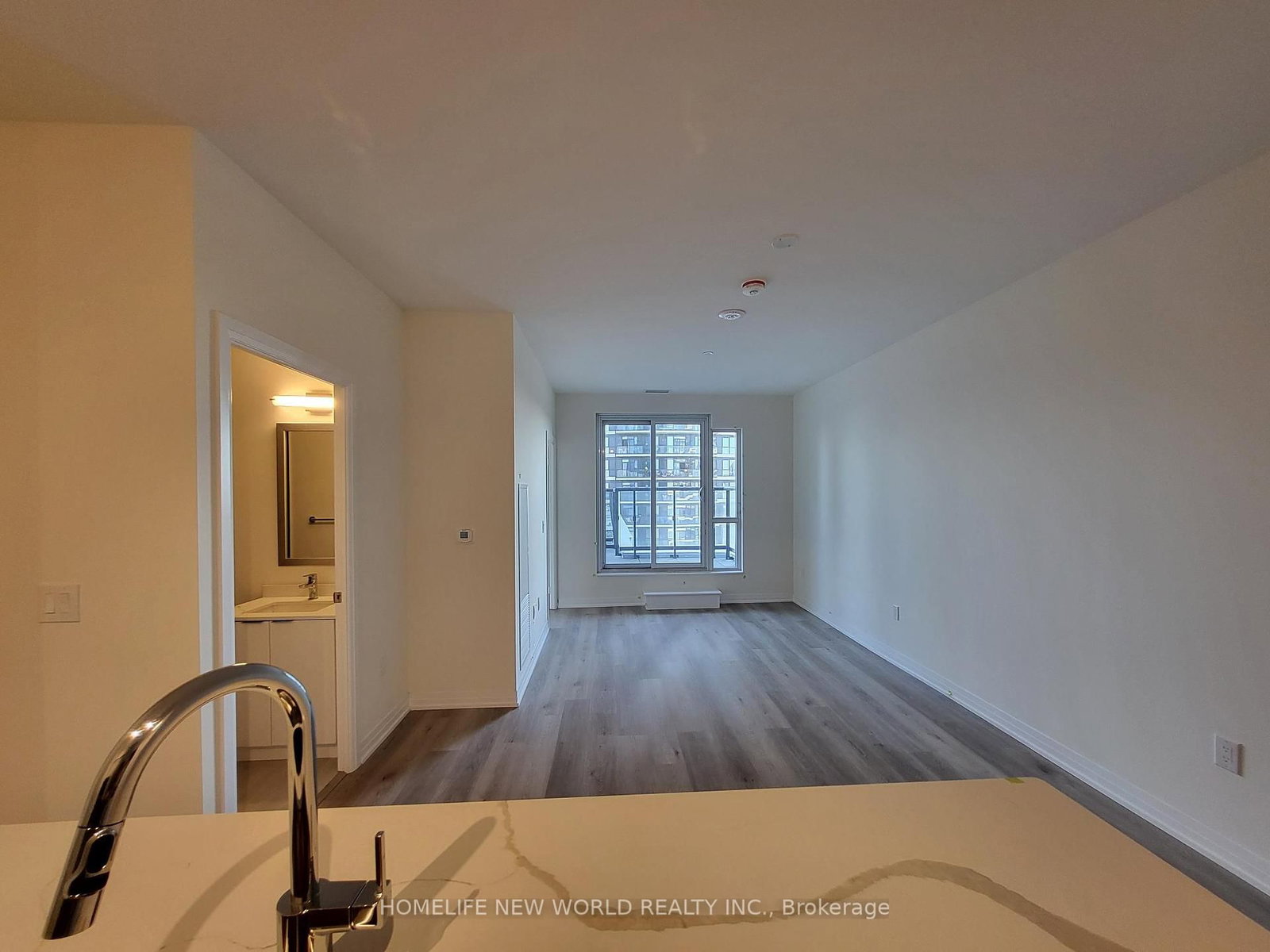 15 Watergarden Drive, Unit 705 - Photo 7
