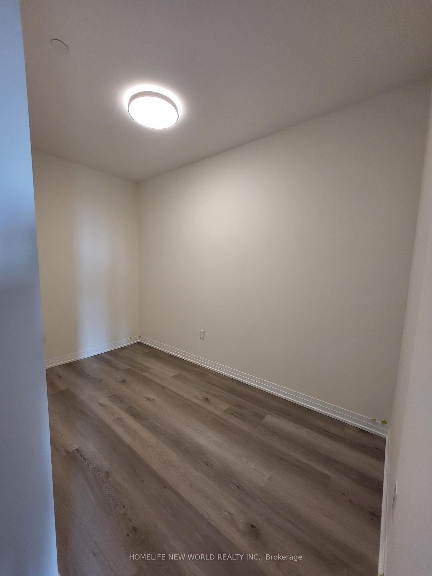 15 Watergarden Drive, Unit 705 - Photo 8