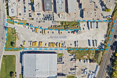 1000 Central Pkwy | Mississauga | Image