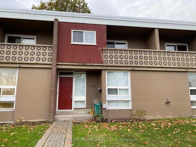 3230 The Credit Woodlands