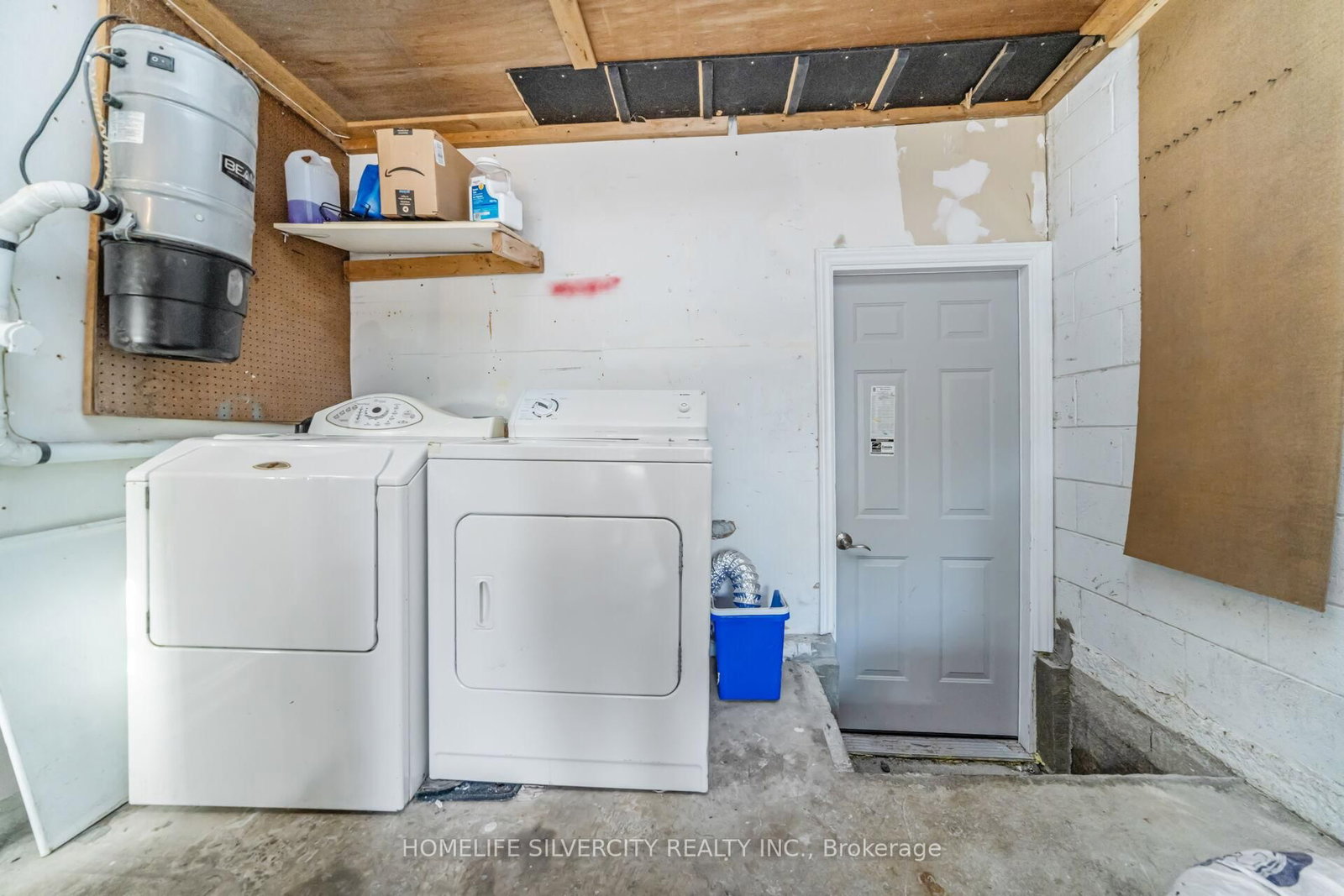 Listing Image 37