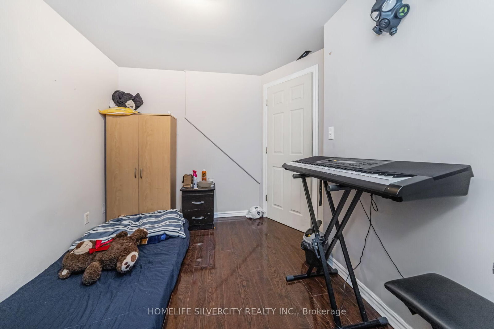 Listing Image 45