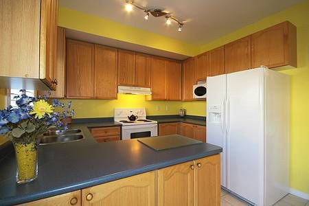 76 Baybrook Rd, Brampton, L7A1L9 | Image 2