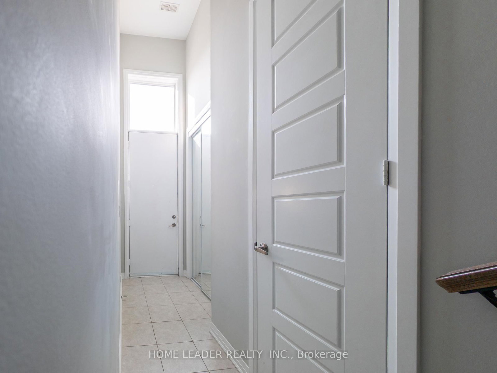 Townhouse sold at 243 Downsview Park Boulevard, Toronto, Ontario, M3K 0A5 - Downsview-Roding-CFB - MLS: W12454953