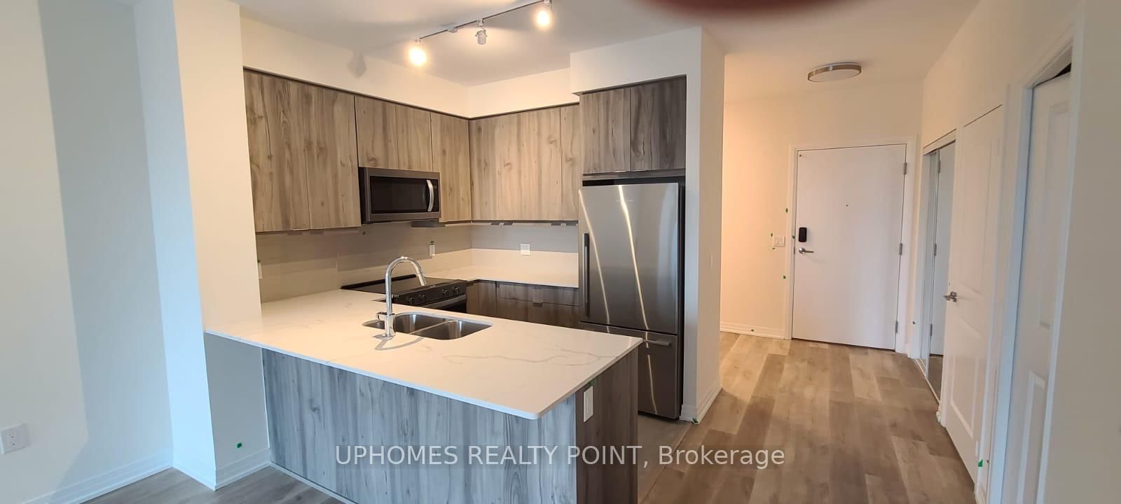 15 Watergarden Drive, Unit 624 - Photo 2