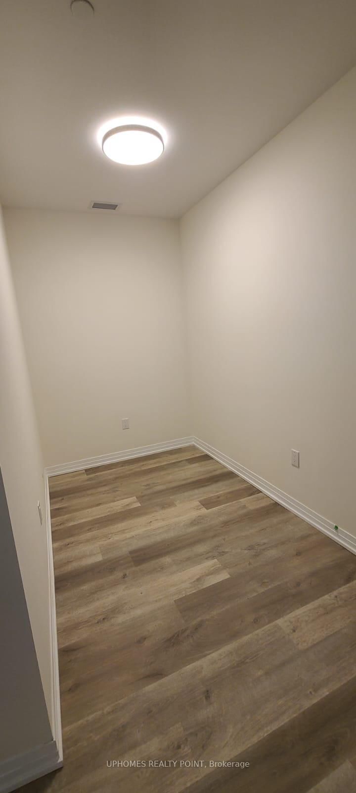 15 Watergarden Drive, Unit 624 - Photo 4