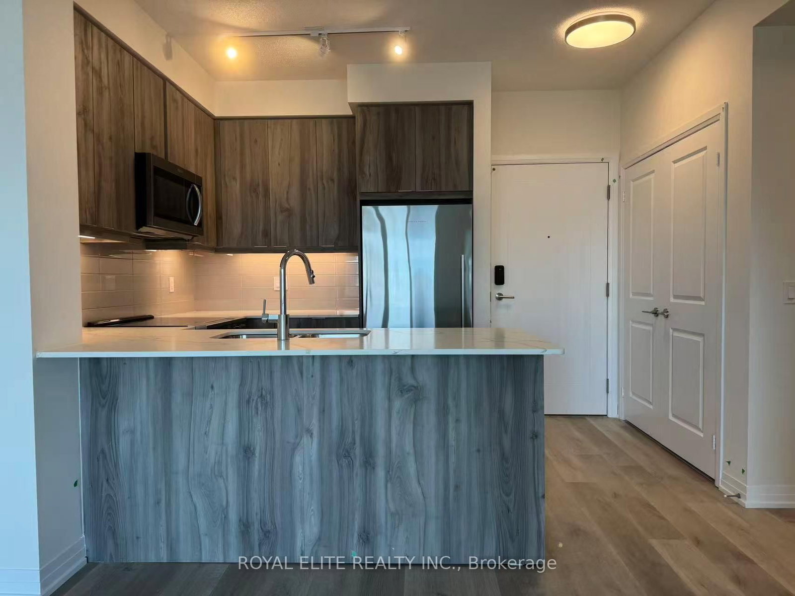 15 Watergarden Drive, Unit 2102 - Photo 5