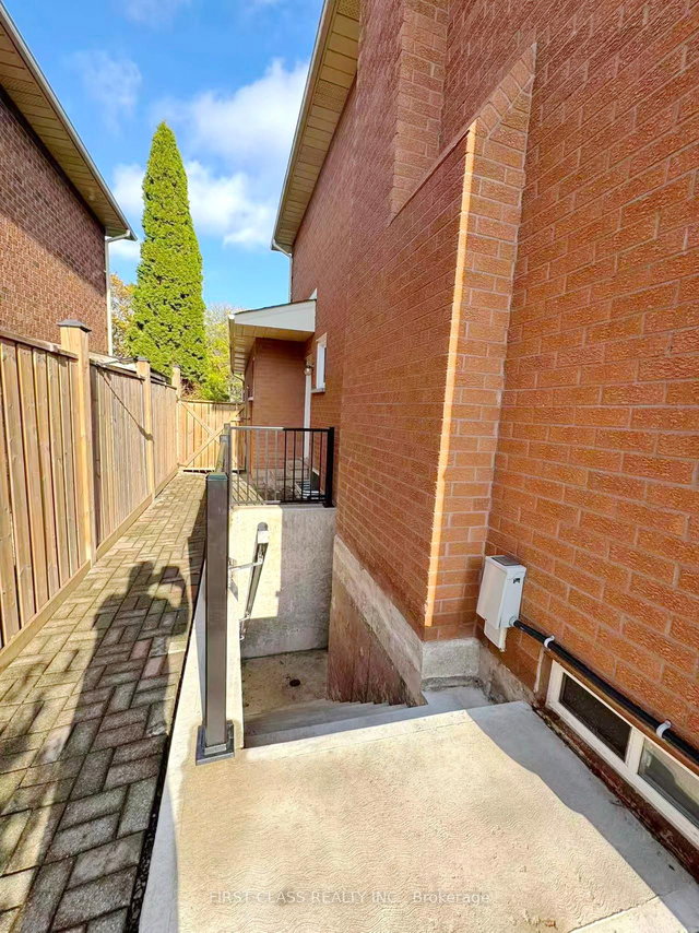 Lower - 1200 RUSHBROOKE Drive