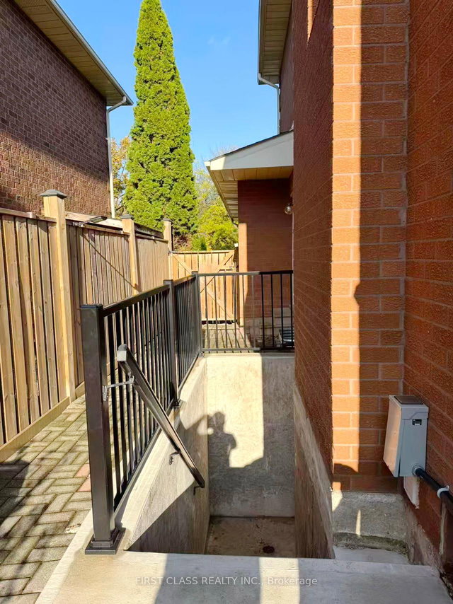 Lower - 1200 RUSHBROOKE Drive