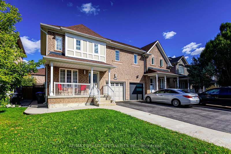 5449 Rochelle Way, Mississauga, L5M 6N4 | Image 3