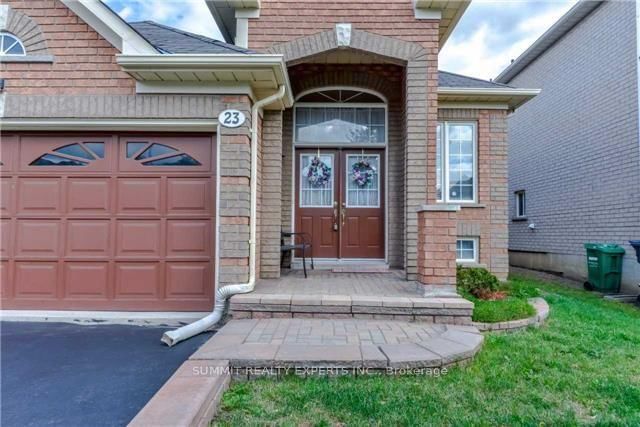 23 Bissell Dr N, Brampton, L7A 3K1 | Image 2
