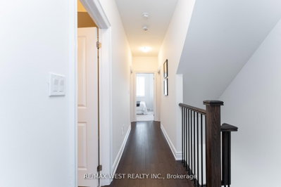 2172 Trafalgar Oakville,ON L6H 7H2 — Photo 13