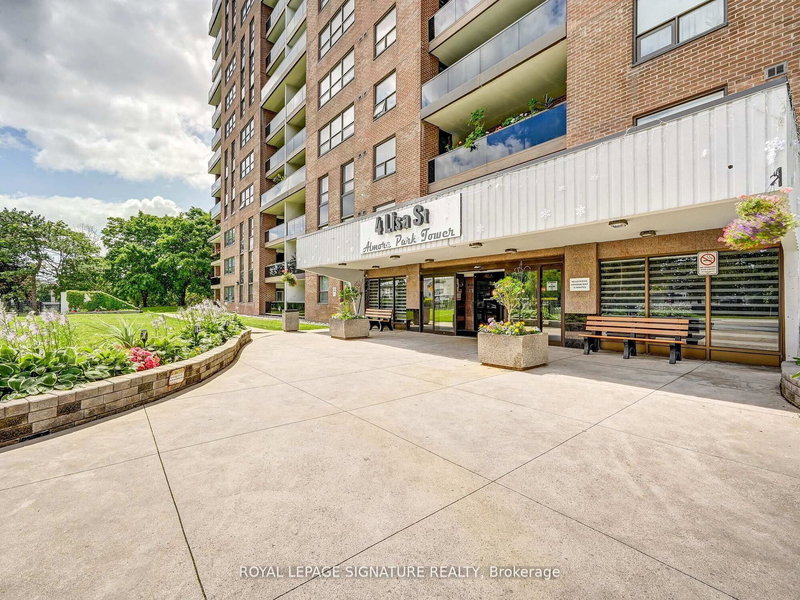 1411 - 4 Lisa St, Brampton, L6T 4B6 | Image 2