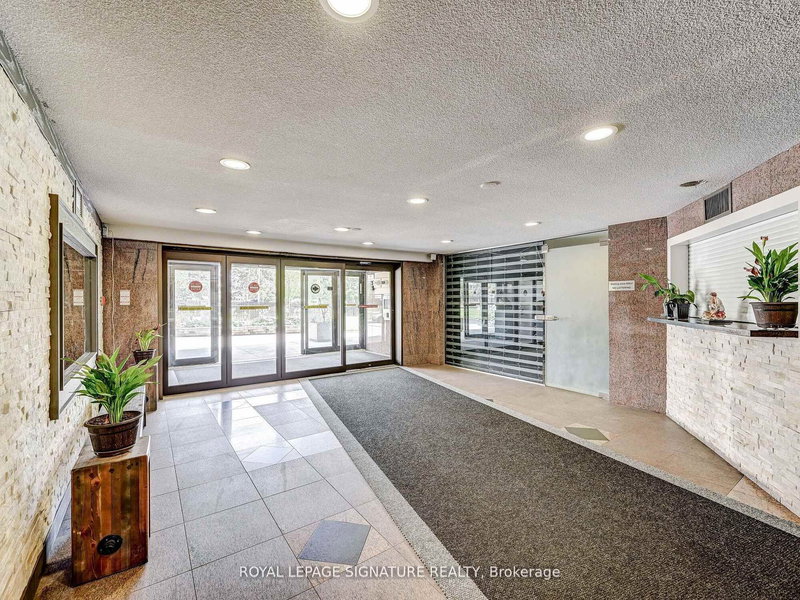 1411 - 4 Lisa St, Brampton, L6T 4B6 | Image 3