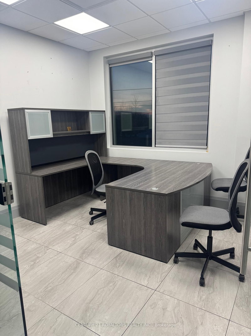 201 - 280 Derry Rd W, Mississauga, L5W 1N6 | Image 3