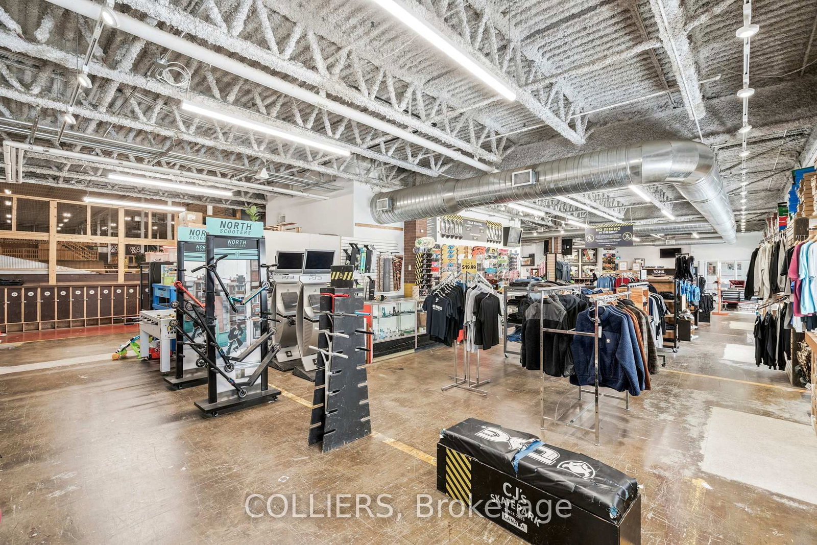 560 Hensall Circle, Unit 1 - Photo 7