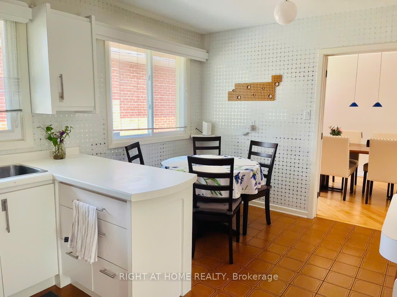 Detached House for lease at 1 Cotillion Court, Toronto, Ontario, M9A 4S8 - Edenbridge-Humber Valley - MLS: W12465606