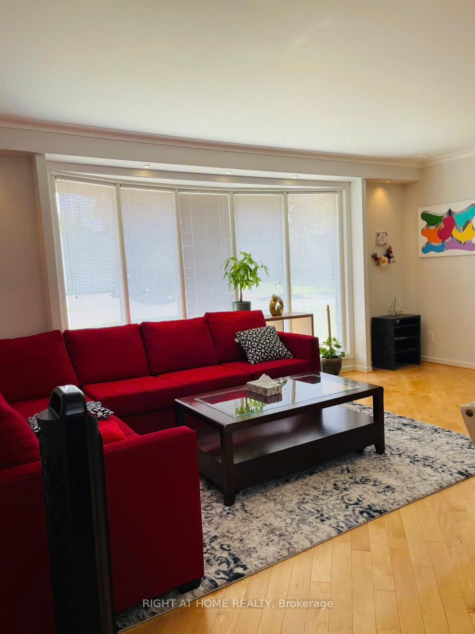 Detached House for lease at 1 Cotillion Court, Toronto, Ontario, M9A 4S8 - Edenbridge-Humber Valley - MLS: W12465606