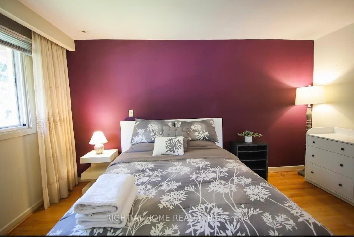 Detached House for lease at 1 Cotillion Court, Toronto, Ontario, M9A 4S8 - Edenbridge-Humber Valley - MLS: W12465606