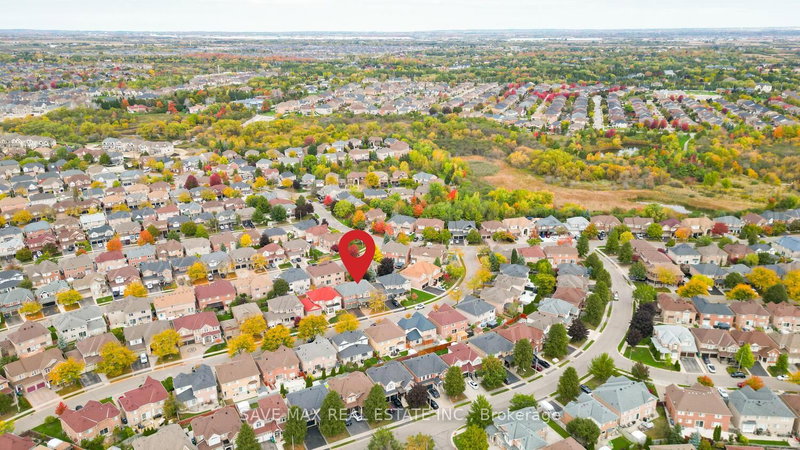 20 Binnery Dr, Brampton, L6P 1A3 | Image 3