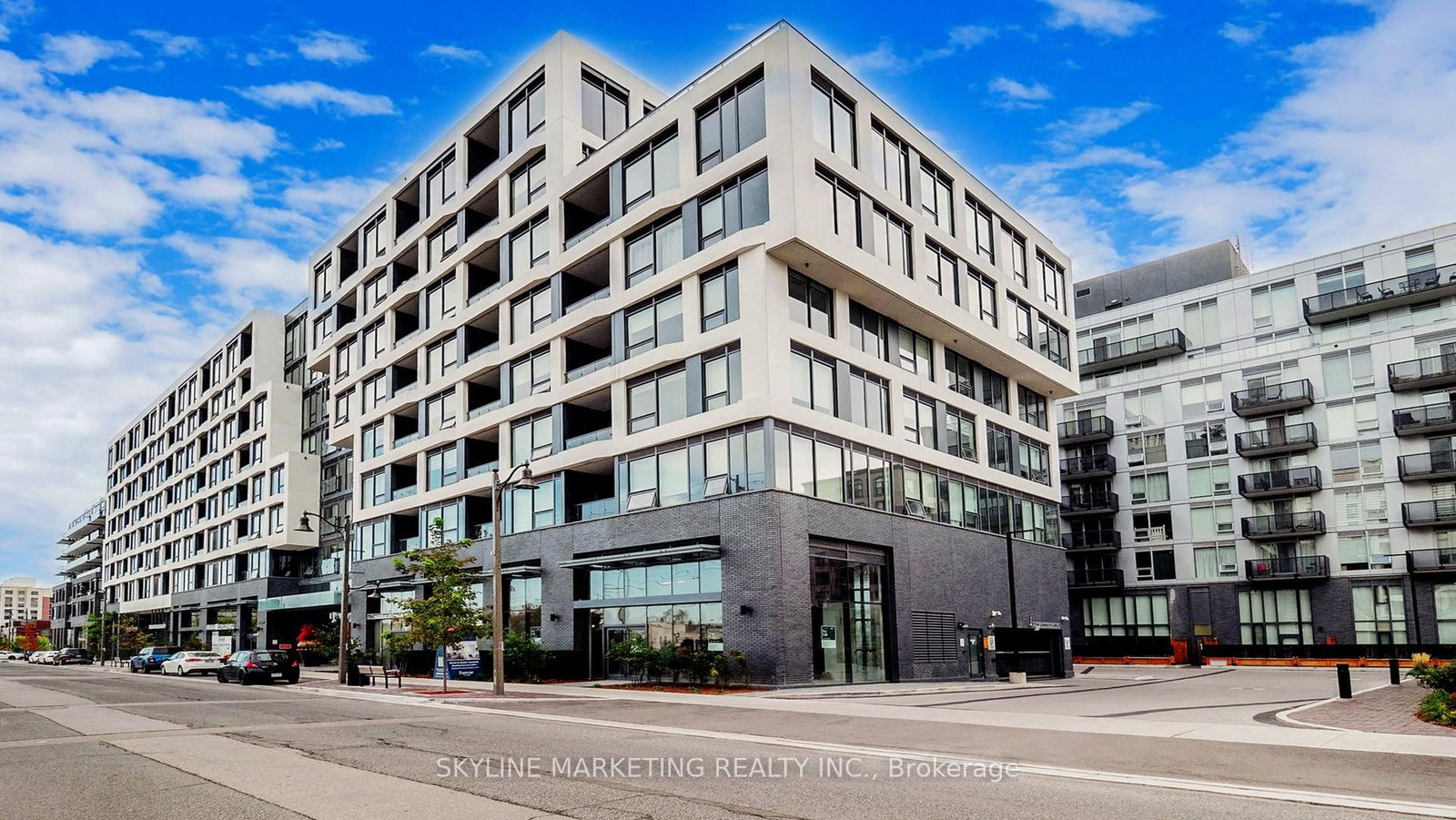 2450 Old Bronte Road, Unit 647 - Photo 40