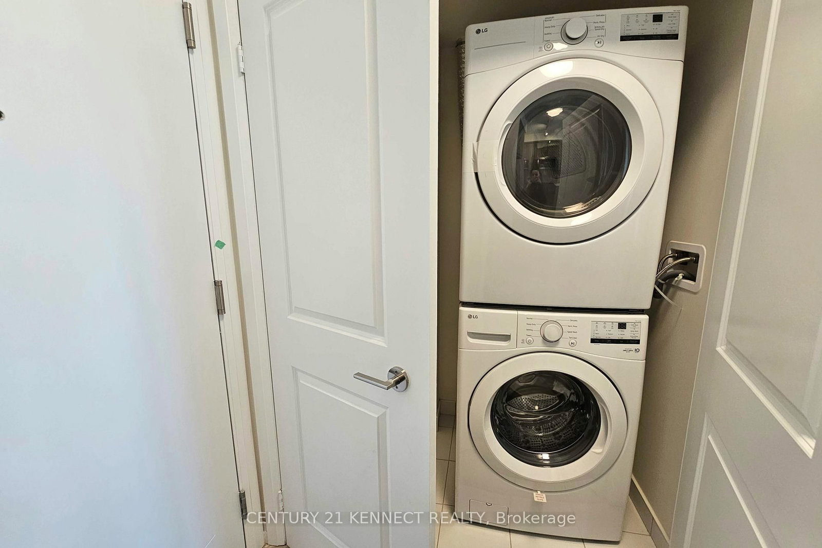 15 Watergarden Drive, Unit 1502 - Photo 13