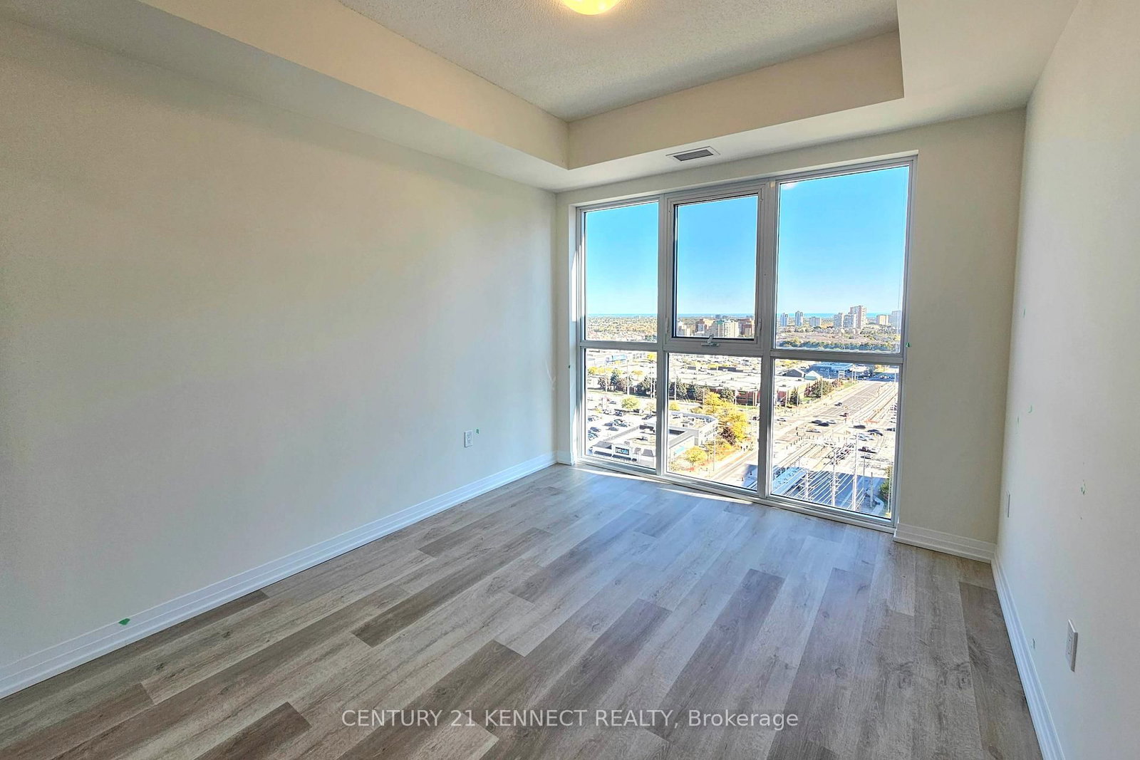 15 Watergarden Drive, Unit 1502 - Photo 8