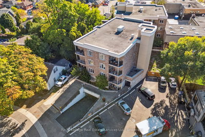 202-70 Stewart Street, Oakville, Ontario image-0-1