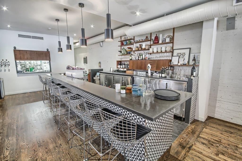 3047 Dundas Street W - Photo 17